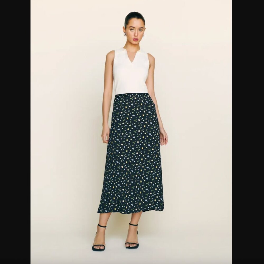 Reformation Bea Skirt Posie - Size 2, NWOT, Never Worn